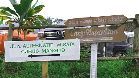 petunjuk-jalan-ke-arah-Curug-Sawer-Cidahu
