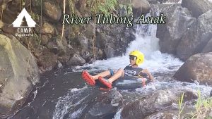 river tubing anak di camp nusantara cidahu sukabumi